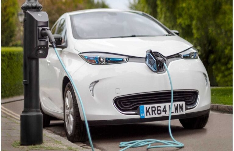 Do’s and don’ts: how to maintain an electric car?